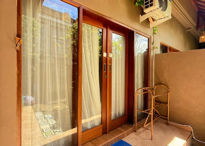 Private In Near Monkey Forest
